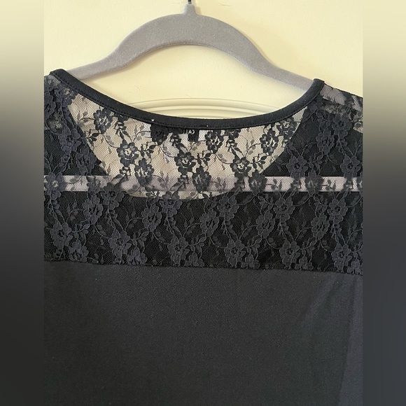 Calligraphie Brand Black with Lace Blouse women’s size Large - Picture 2 of 12